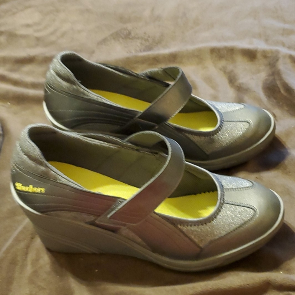 Sketches Like New Only Worn Once Very Comfortable - image 4